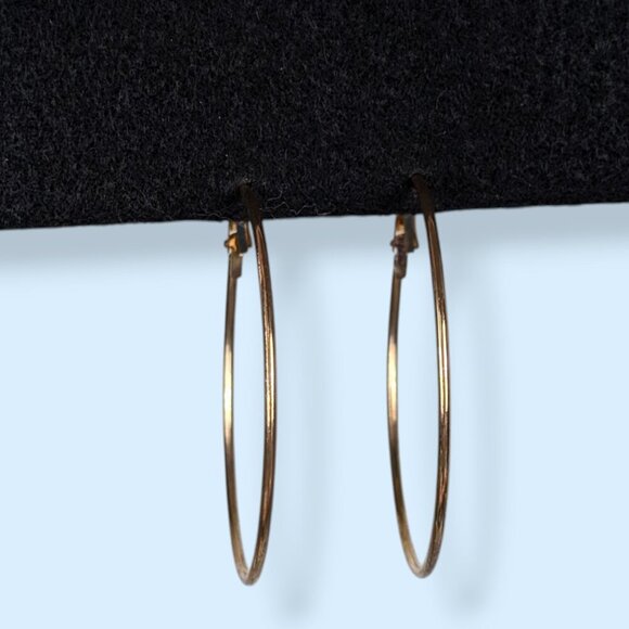 (2/$20) Large Gold Tone Metal Hoops - Picture 4 of 6